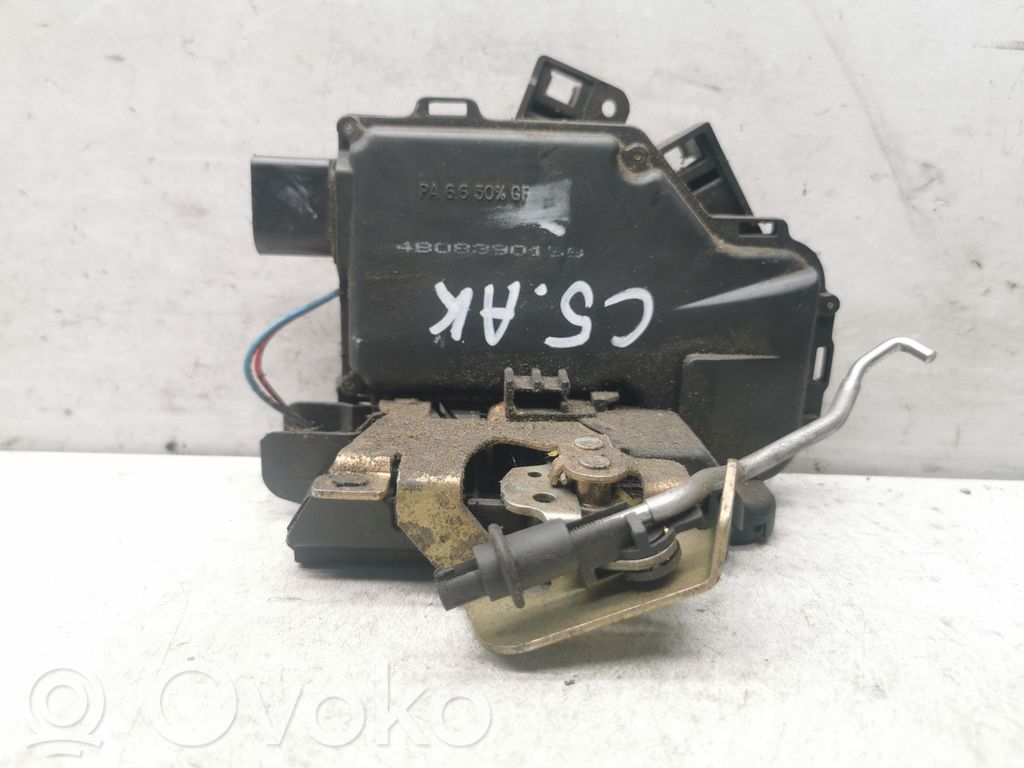Audi A6 S6 C5 4B Încuietoare ușă spate 