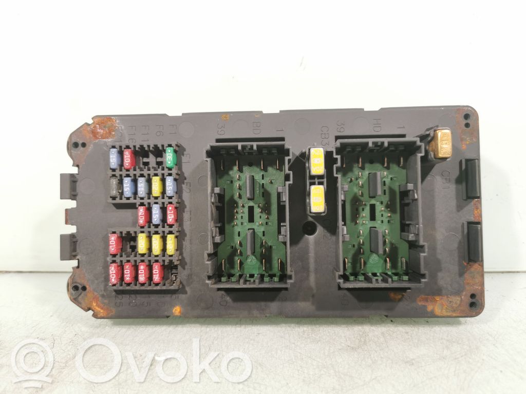 Jeep Grand Cherokee (WK) Fuse module 