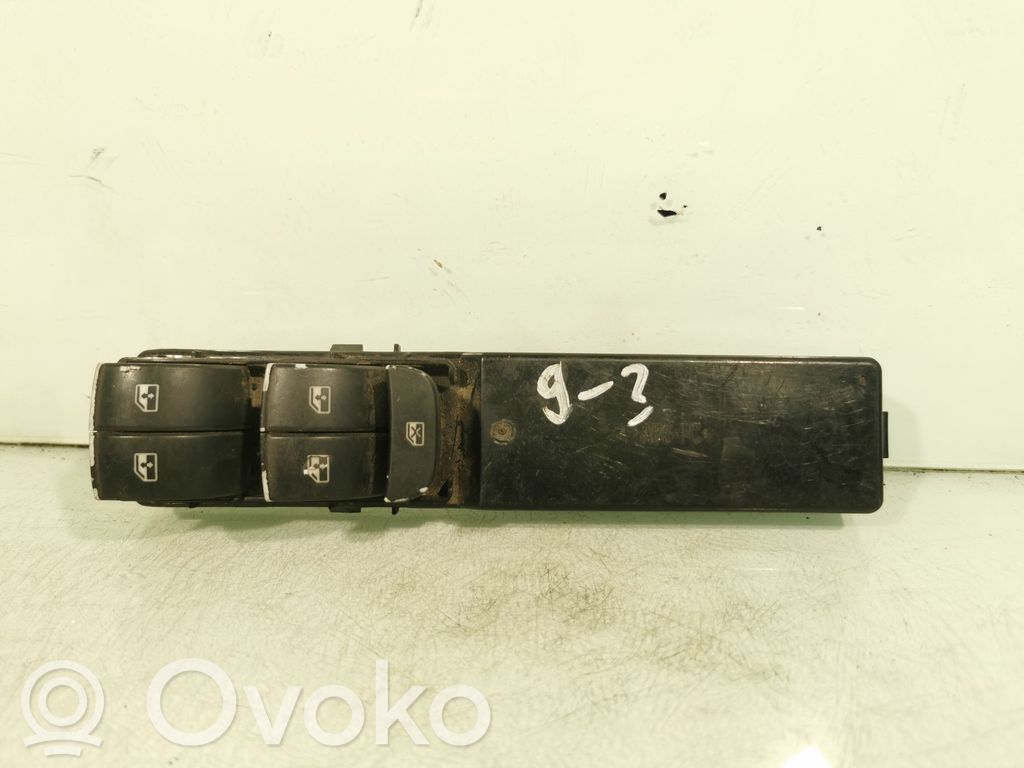 Electric window control switch   12803060