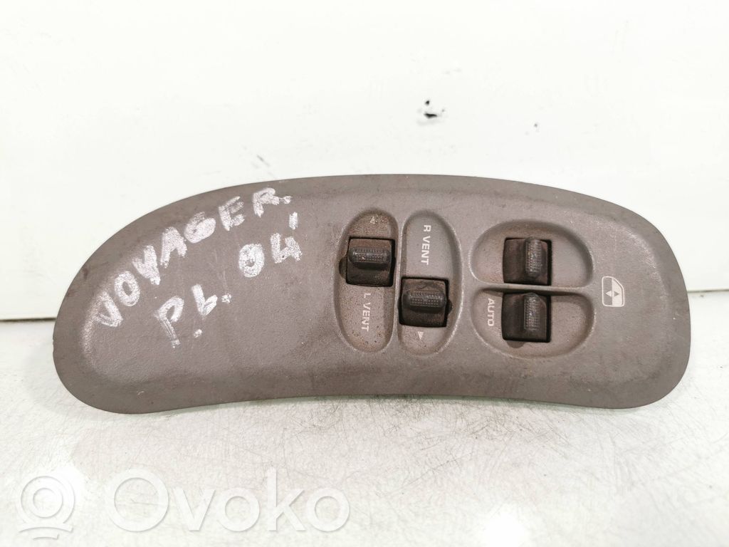 Electric window control switch   0SM751D5AB,04685780AB,746754914
