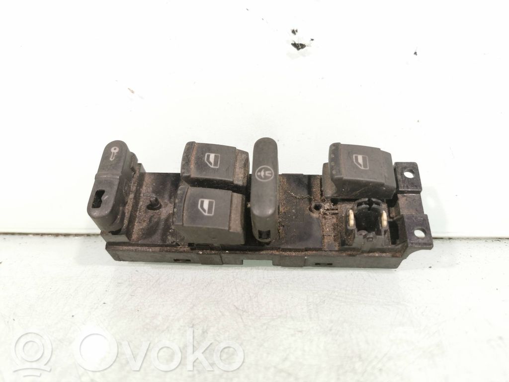 Volkswagen Golf IV Electric window control switch 