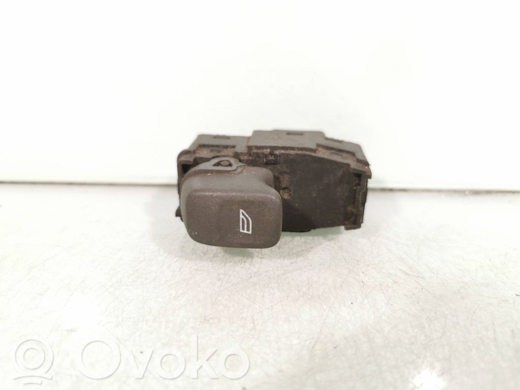 Volvo S40, V40 Electric window control switch 