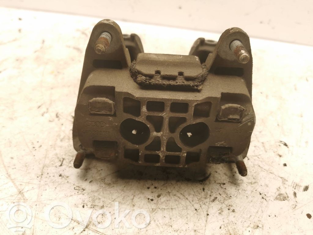 Audi A6 S6 C6 4F Pārnesumkārbas spilvens 