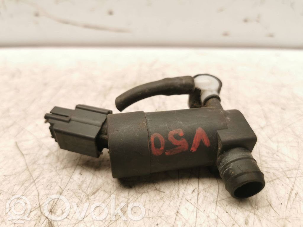 Volvo V50 Windscreen/windshield washer pump 