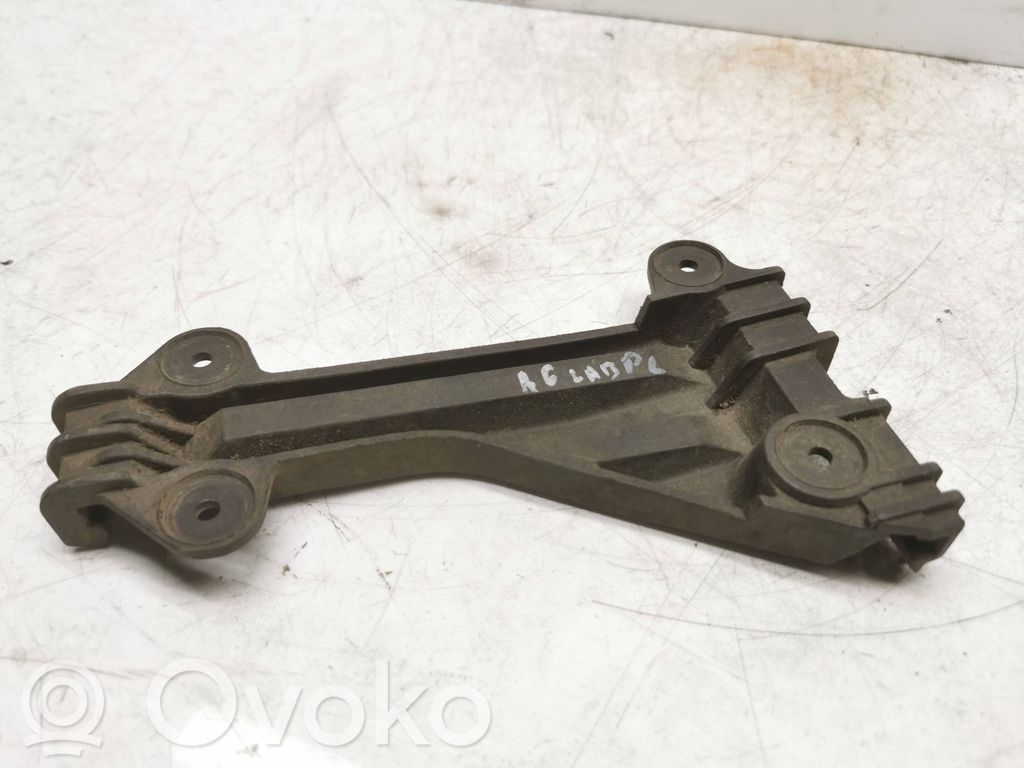 Audi A6 S6 C5 4B Front bumper mounting bracket 