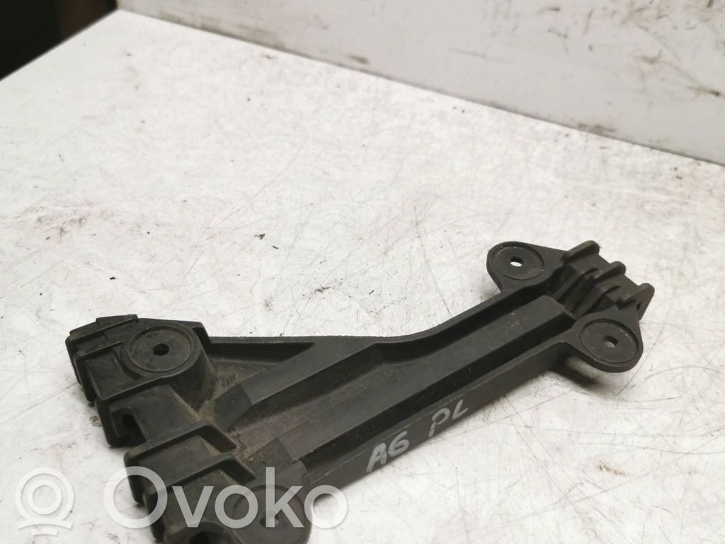 Audi A6 S6 C5 4B Front bumper mounting bracket 