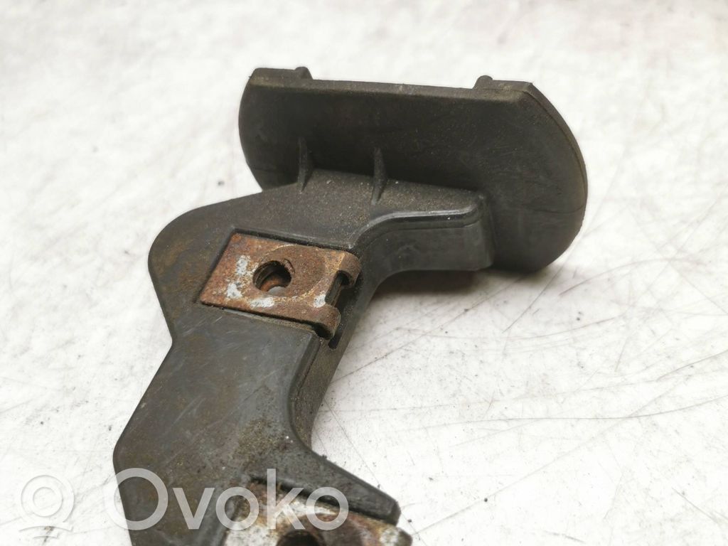 BMW 5 E39 Front bumper mounting bracket 