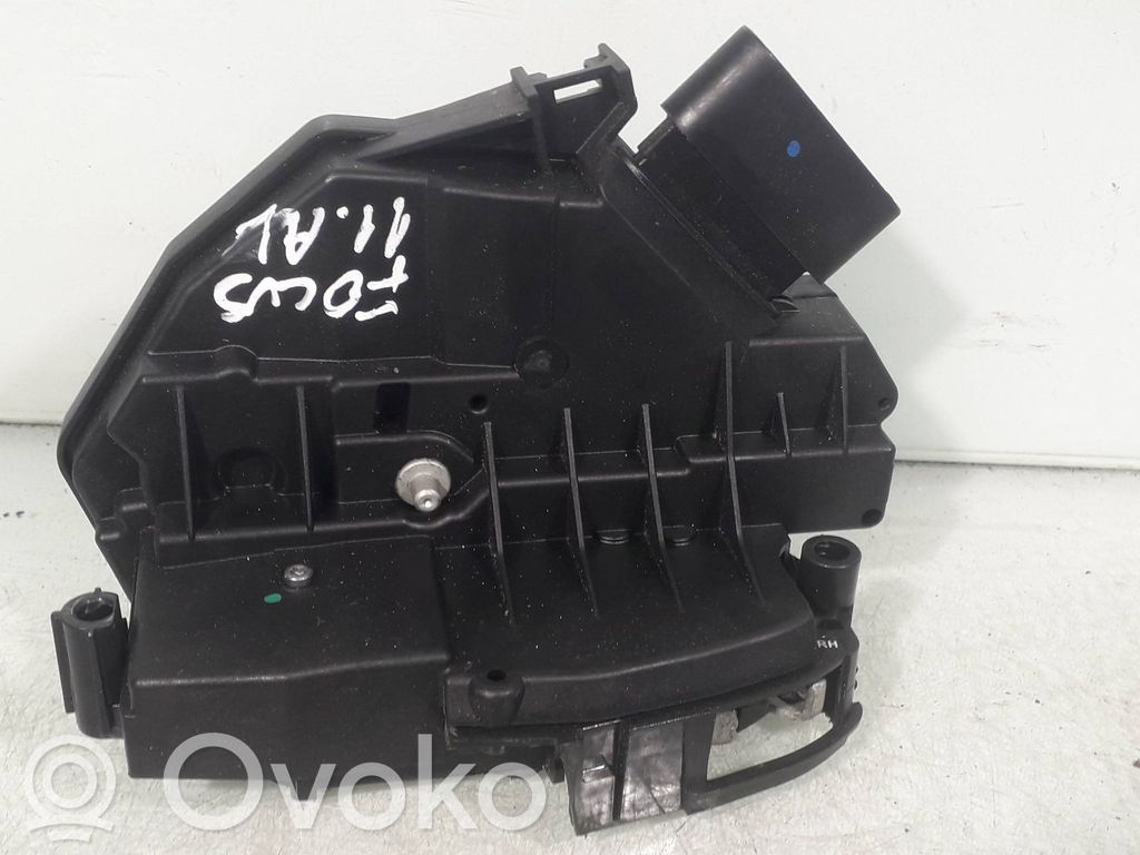 Ford Focus Aizmugurē slēdzene 