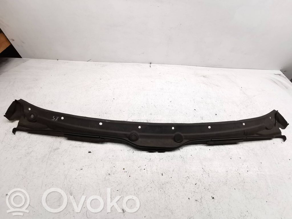 BMW X5 E53 Tuulilasin lista 