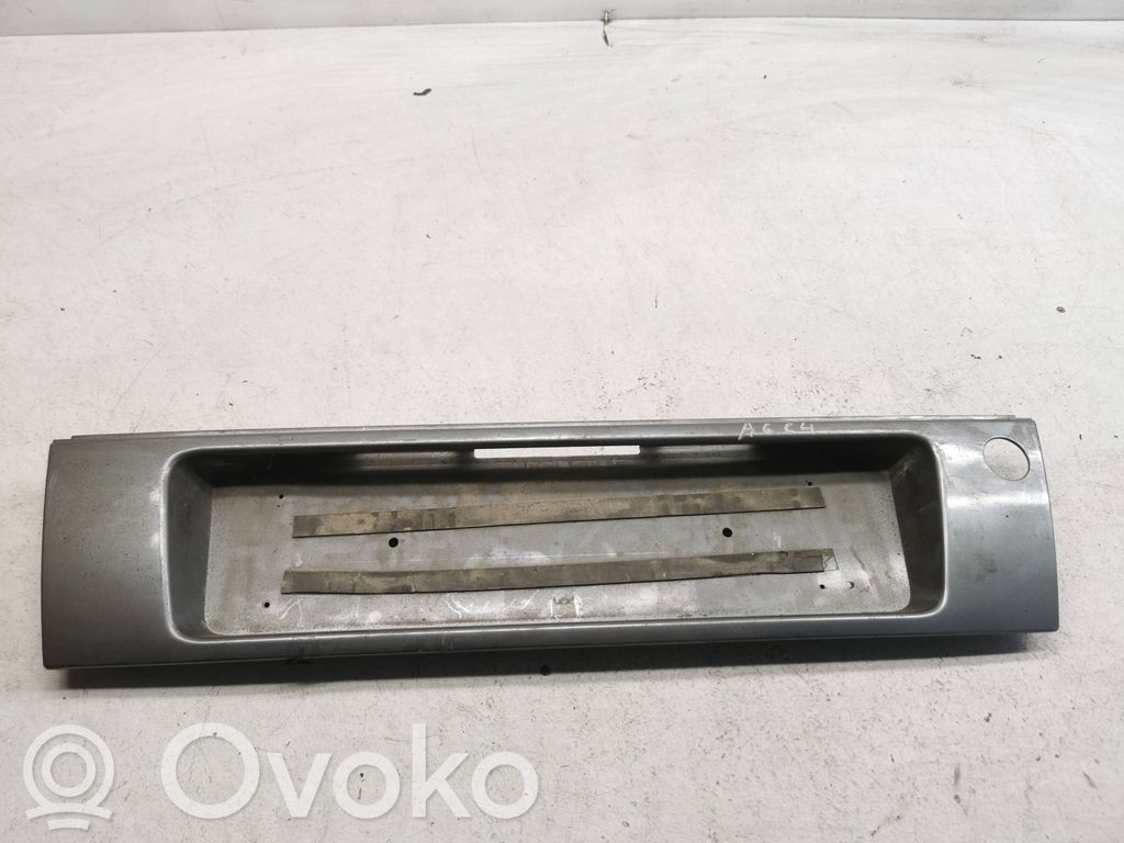 Audi A6 S6 C4 4A Tailgate trim 