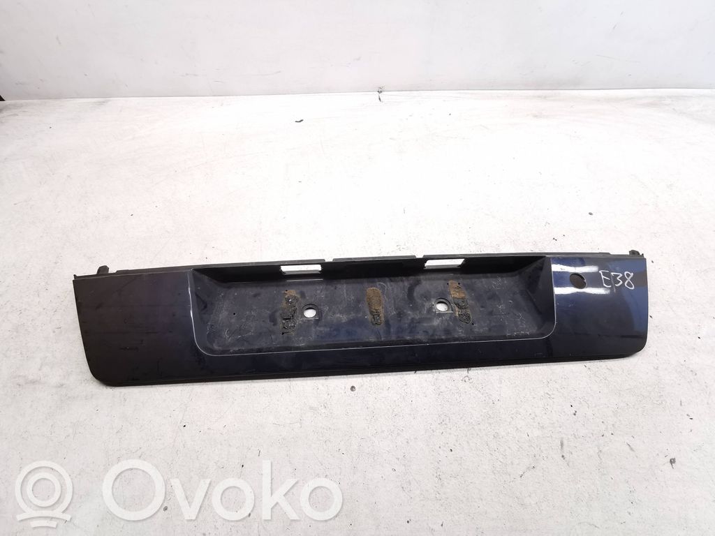 BMW 7 E38 Tailgate trim 
