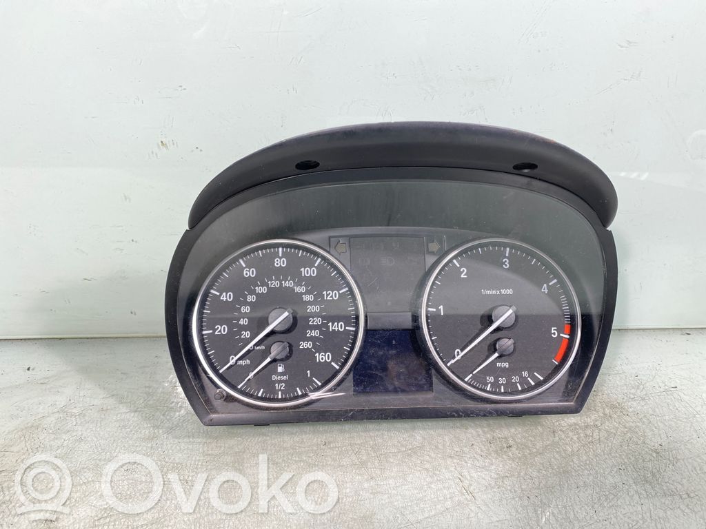 BMW 3 E92 E93 Spidometrs (instrumentu panelī) 