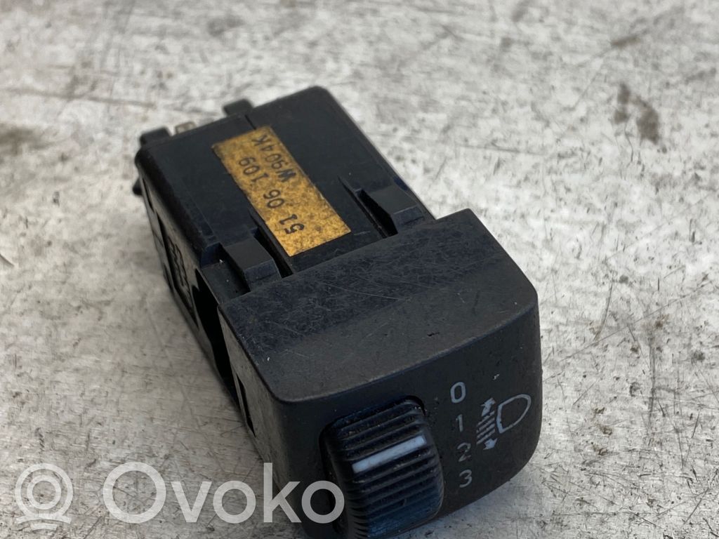 Saab 9-5 Headlight level height control switch 
