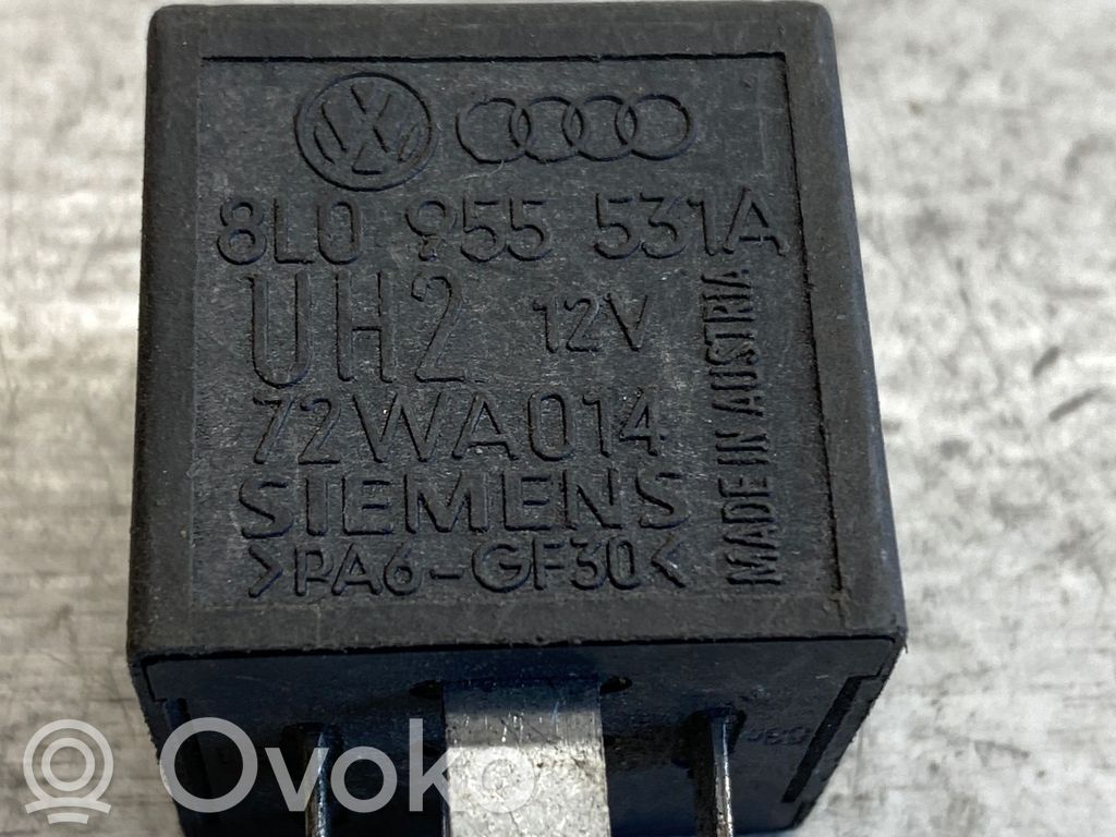 Audi A3 S3 8L Inne przekaźniki 