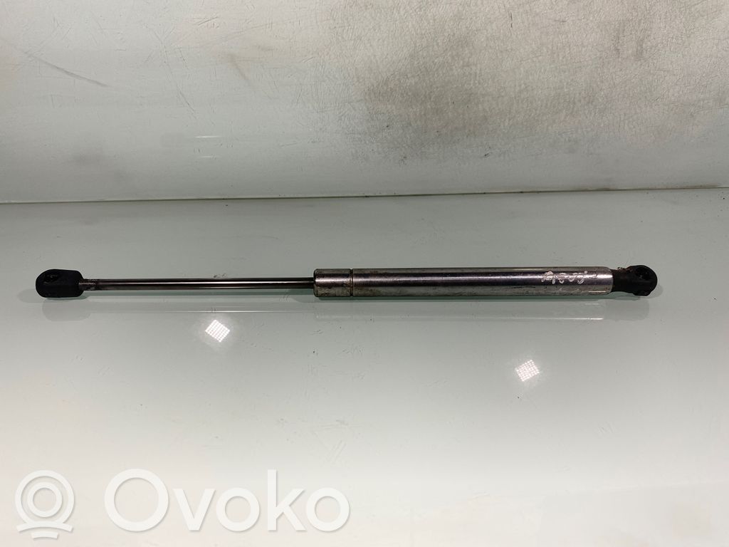 Audi A8 S8 D3 4E Tailgate/trunk strut/damper 