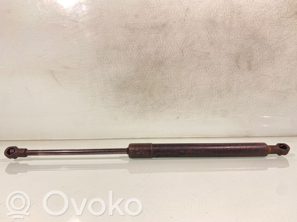Volvo S70  V70  V70 XC Tailgate/trunk strut/damper 