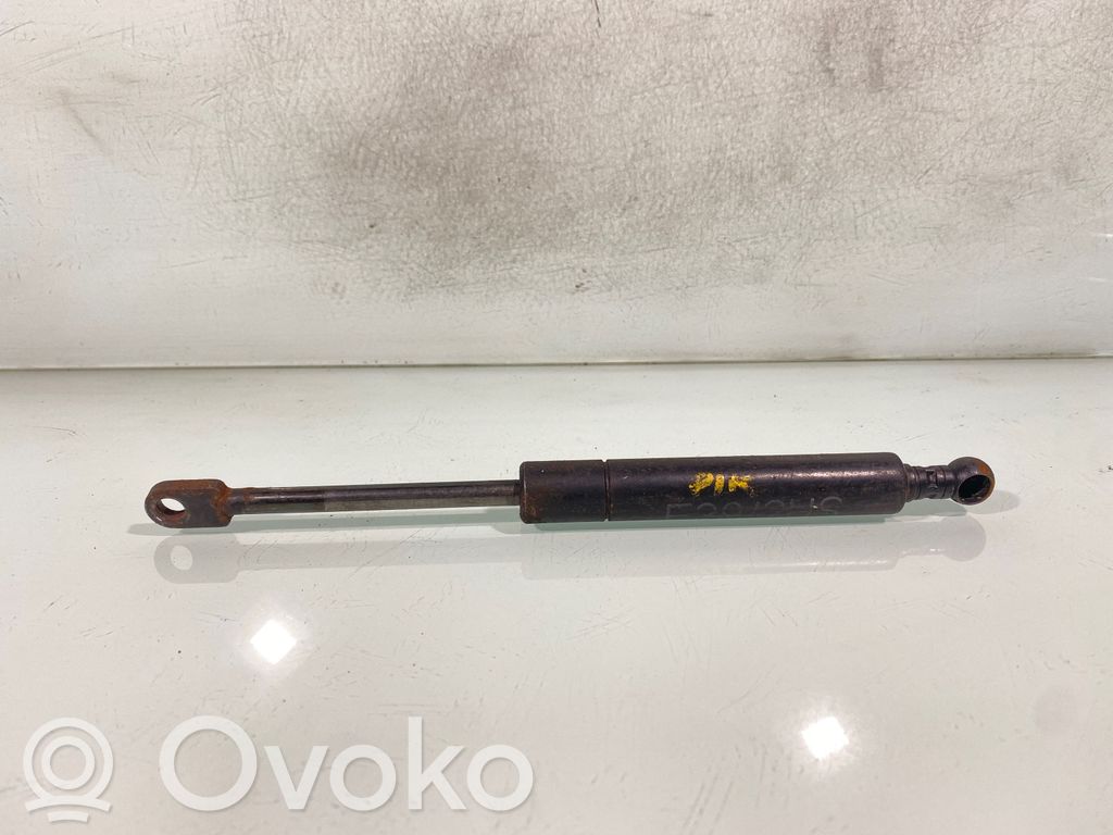 BMW 5 E39 Tailgate/trunk strut/damper 