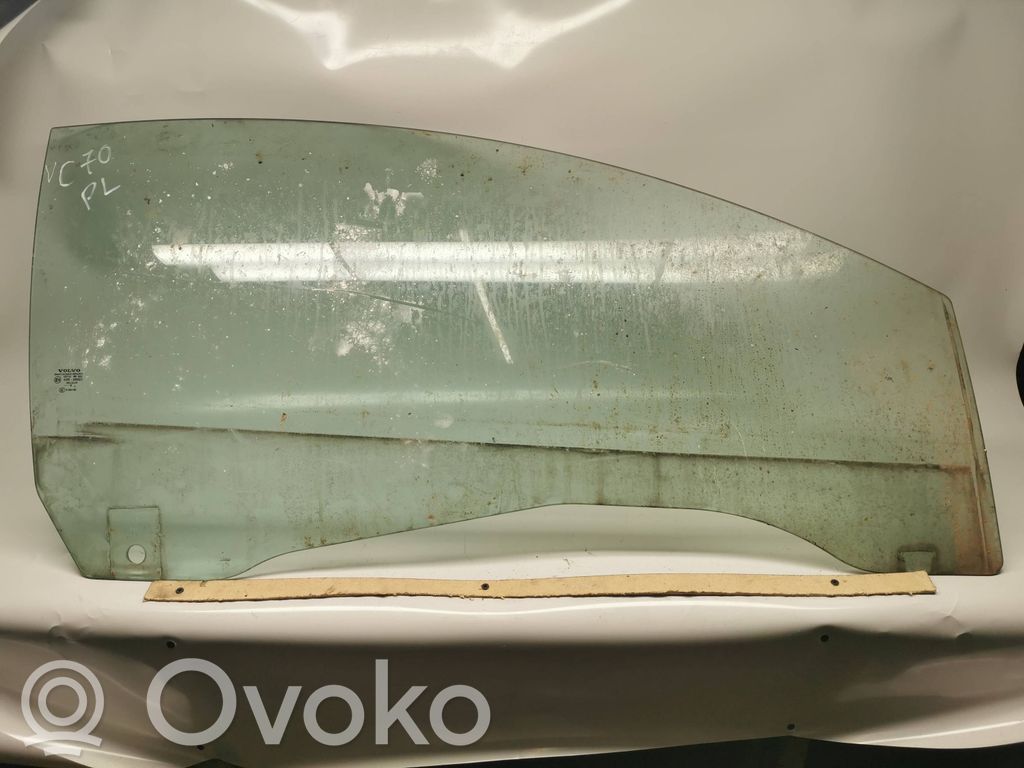 Volvo XC70 Front door window/glass (coupe) 
