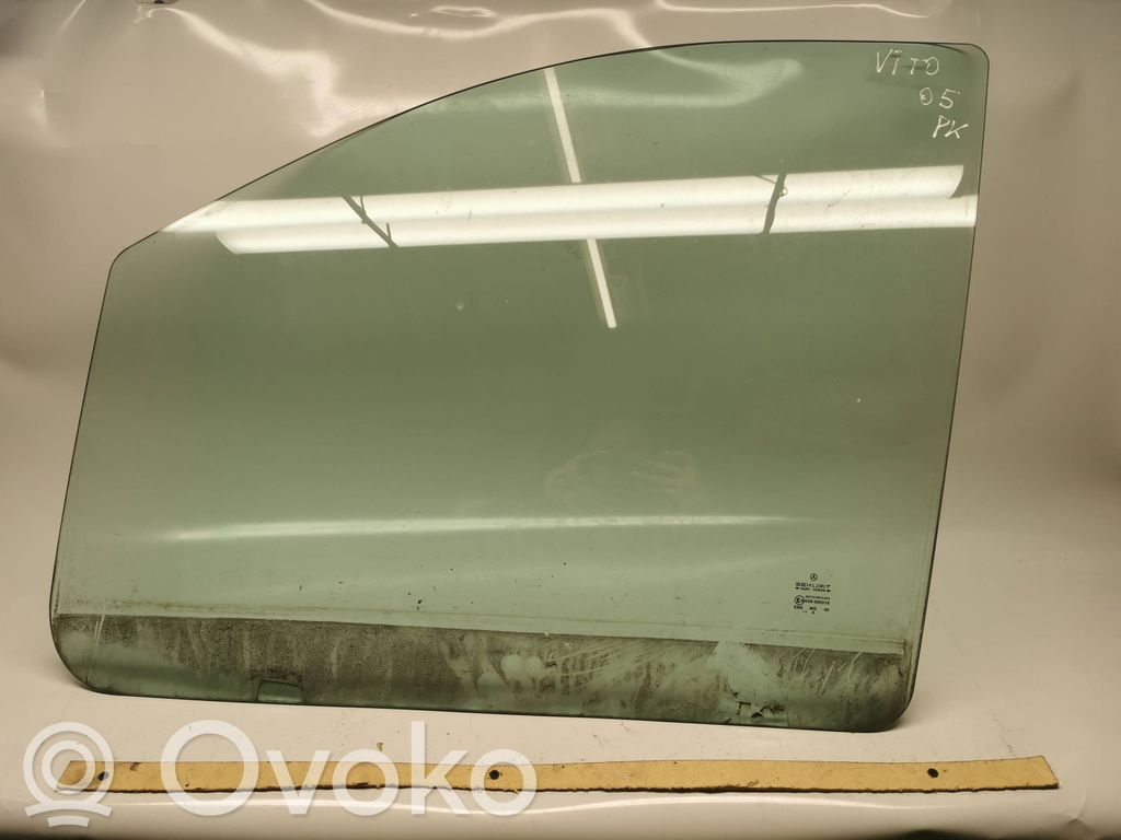 Mercedes-Benz Vito Viano W639 Front door window glass four-door 
