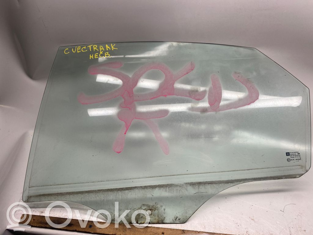 Opel Vectra C aizmugurējo durvju stikls 