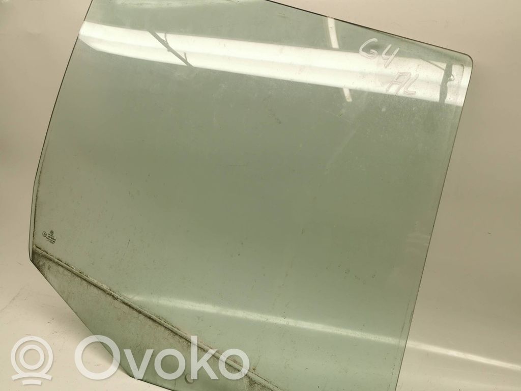 Volkswagen Golf IV Pagrindinis galinių durų stiklas 