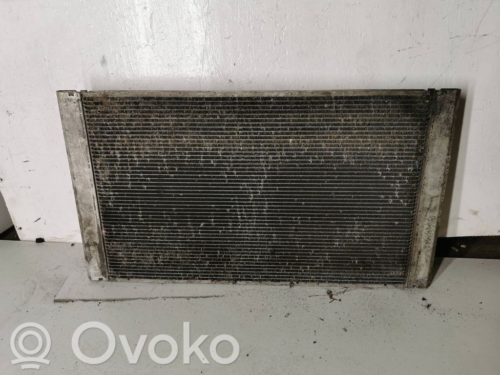 BMW 5 E60 E61 Aušinimo skysčio radiatorius 