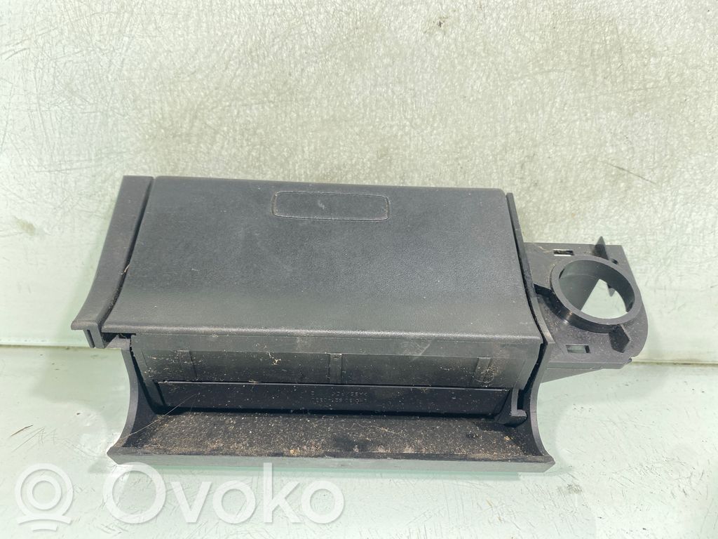 Opel Astra G Car ashtray 