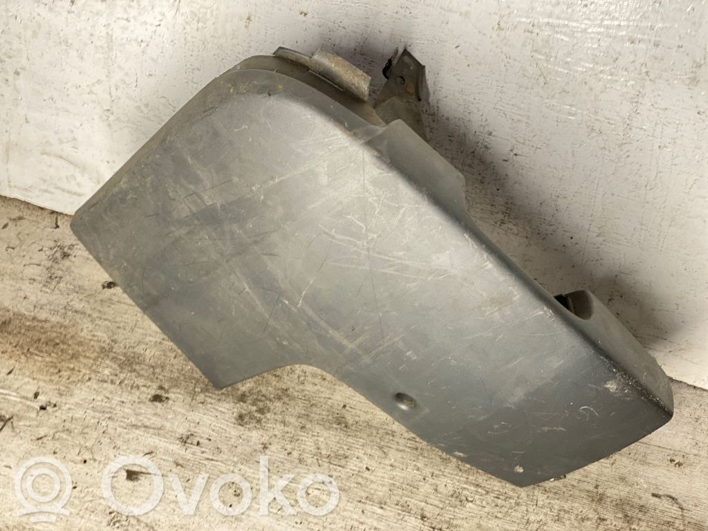 Opel Vivaro Aizmugurē bampera stūra daļa 
