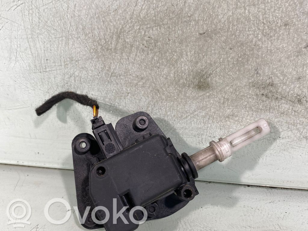 Audi A6 S6 C5 4B Tailgate boot lock/latch motor 