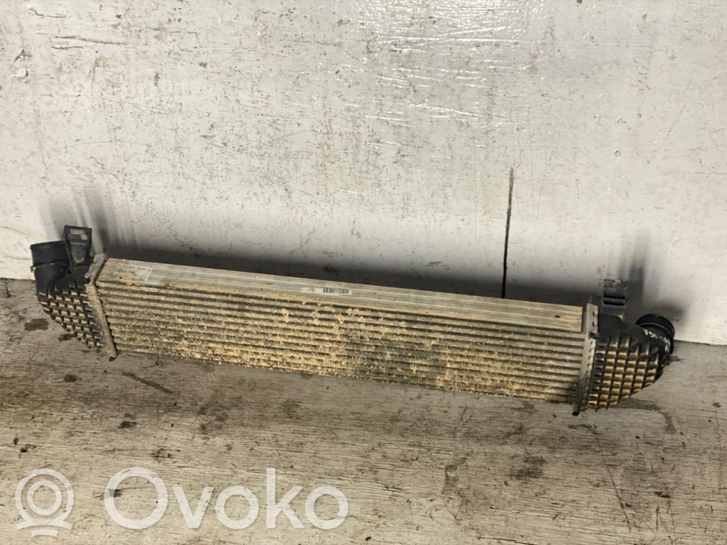 Volvo V50 Interkūlerio radiatorius 