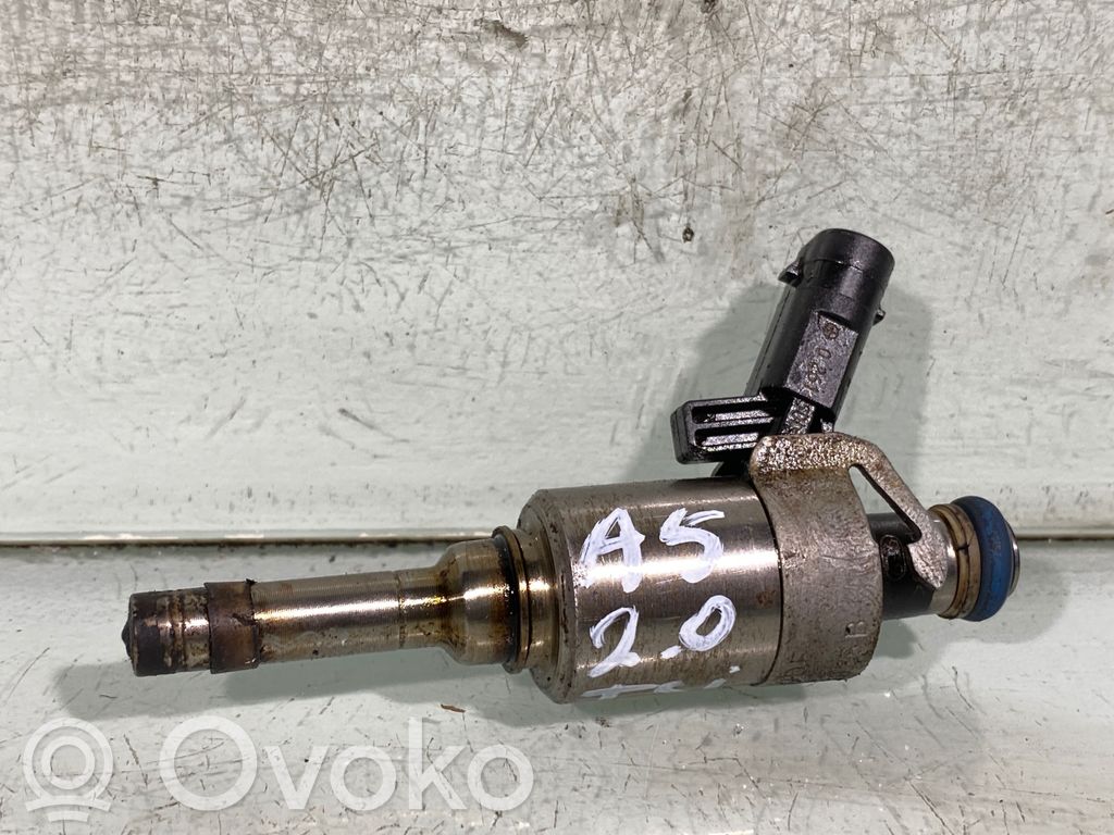 Audi A5 8T 8F Fuel injector 