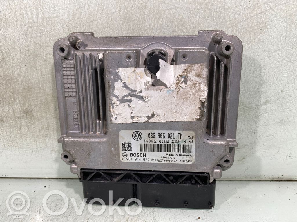 Volkswagen Golf VI Engine control unit/module 