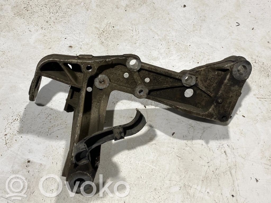 Volkswagen Golf V Front subframe 