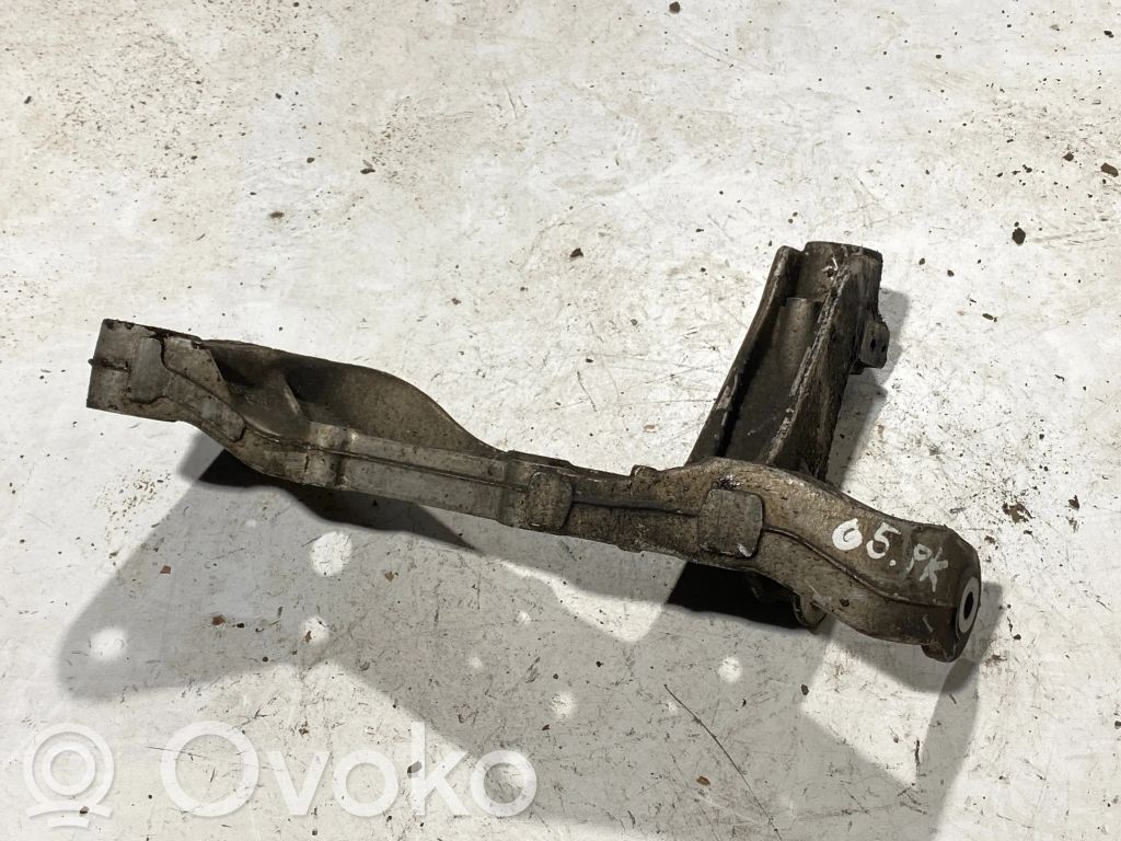 Volkswagen Golf V Front subframe 