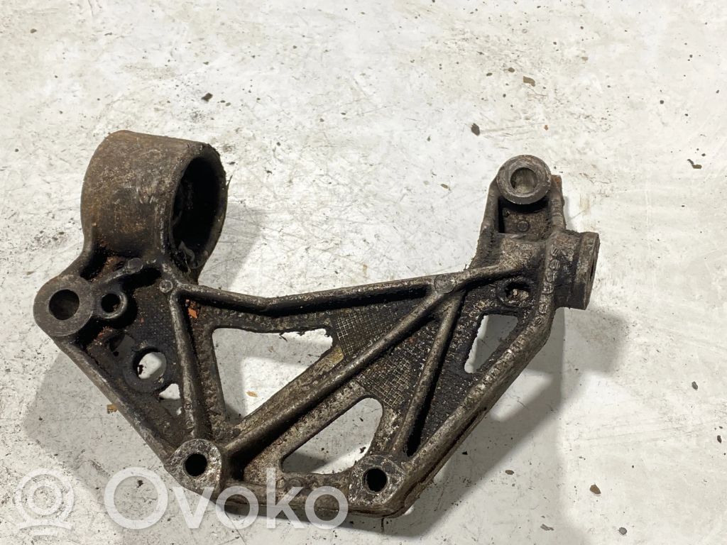 Volkswagen Polo Priekšējais šķērsnis 