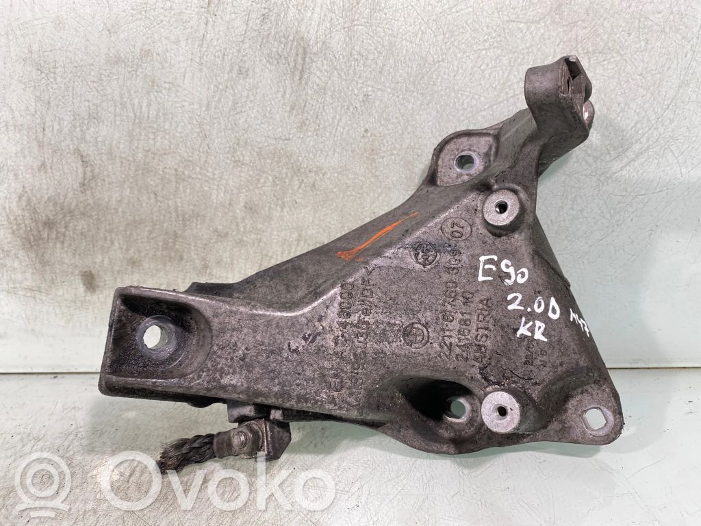 BMW 3 E90 E91 Engine mounting bracket 