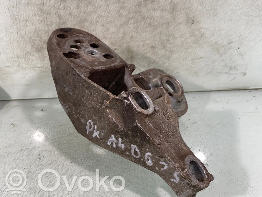 Audi A4 S4 B6 8E 8H Engine mounting bracket 