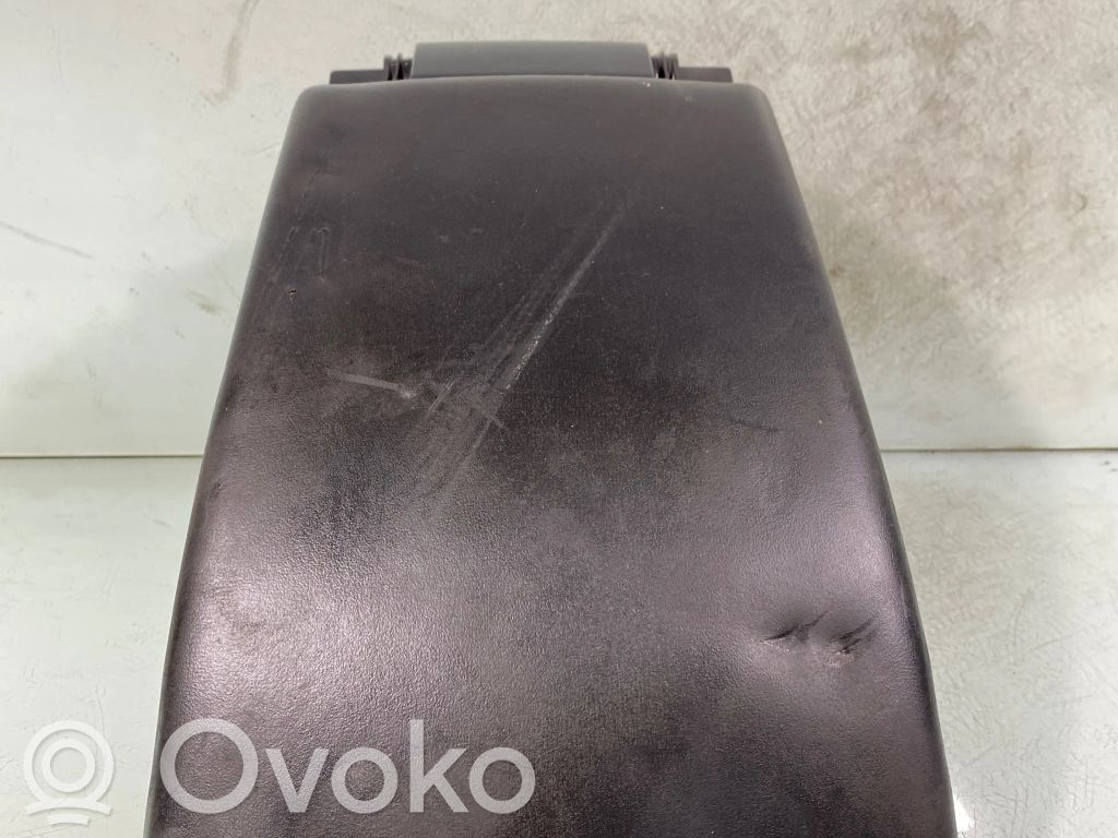 Armrest   9491224