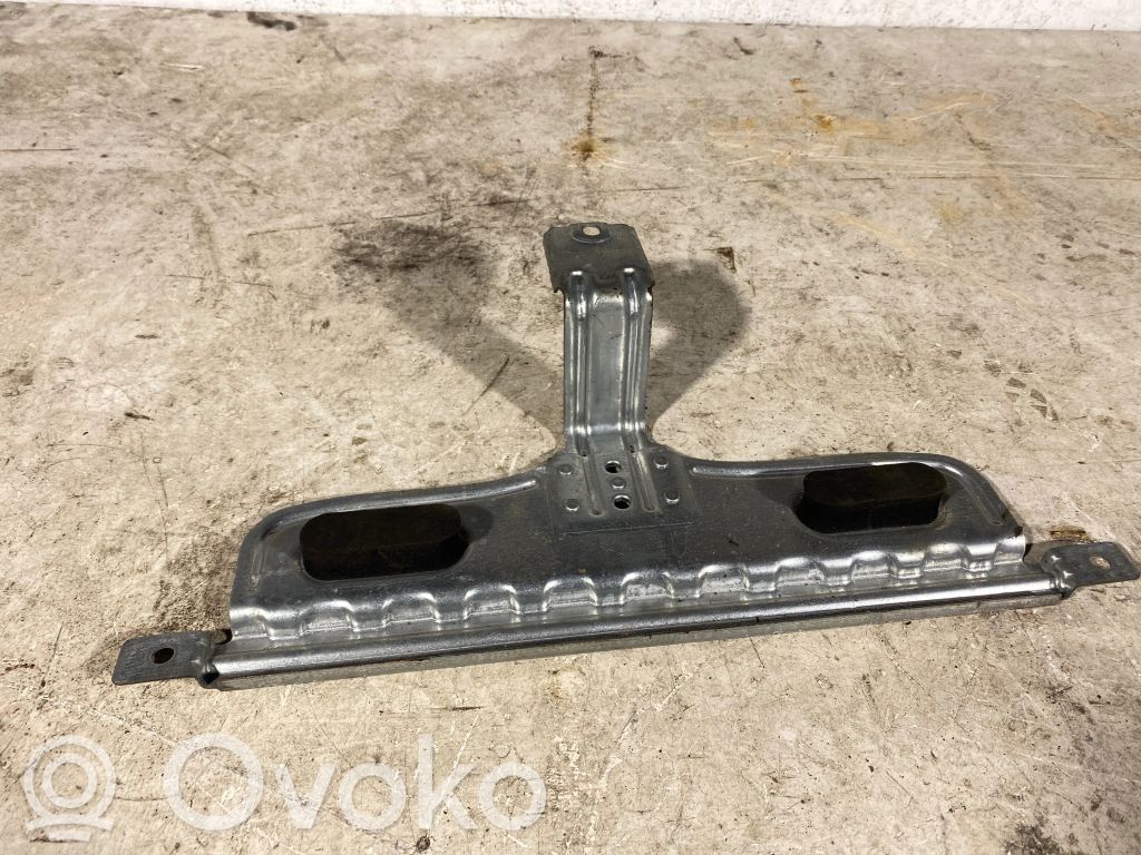 Volvo XC90 Battery tray 