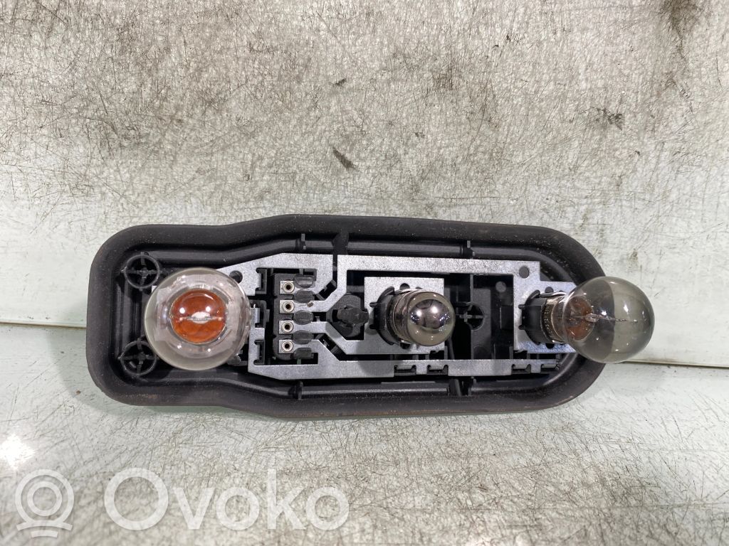 BMW 5 E39 Tail light bulb cover holder 