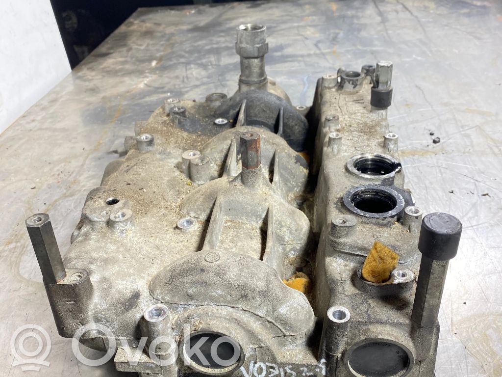 Chrysler Voyager Rocker cam cover 