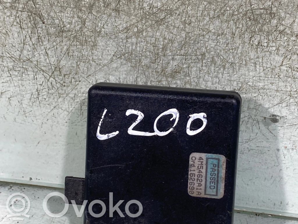Mitsubishi L200 Alarm control unit/module 