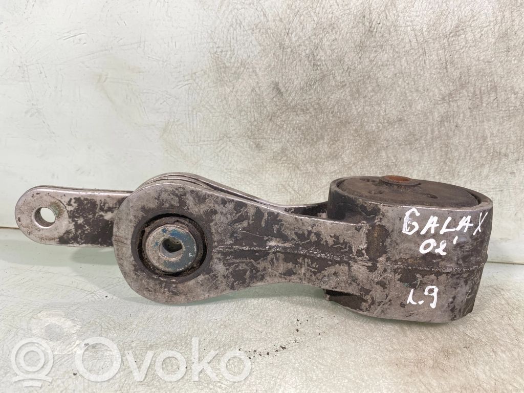 Ford Galaxy Gearbox mount 