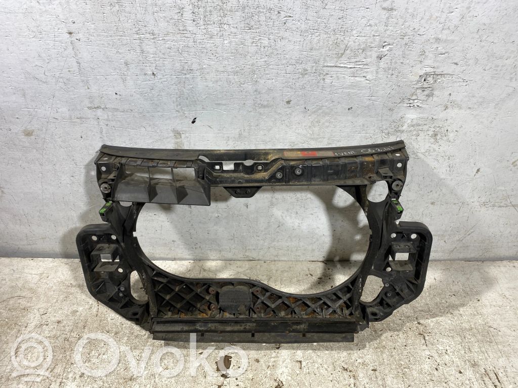 Audi A6 S6 C6 4F Radiatoru panelis 