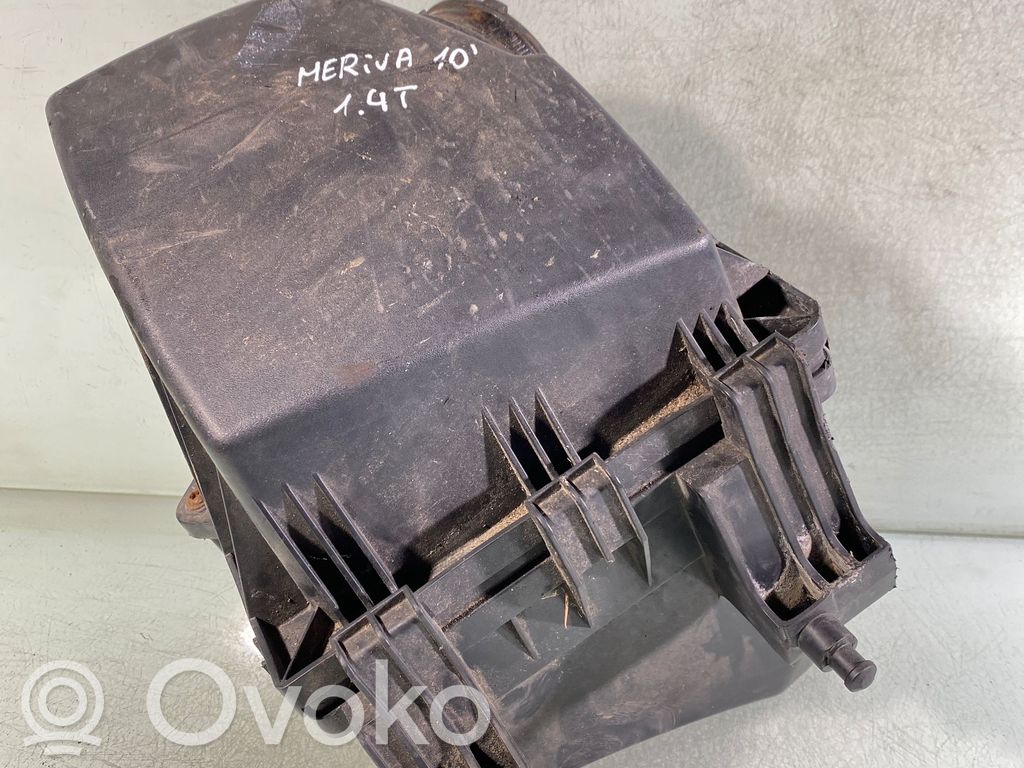 Opel Meriva B Obudowa filtra powietrza 