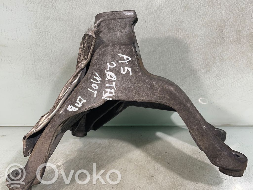 Audi A5 8T 8F Engine mounting bracket 