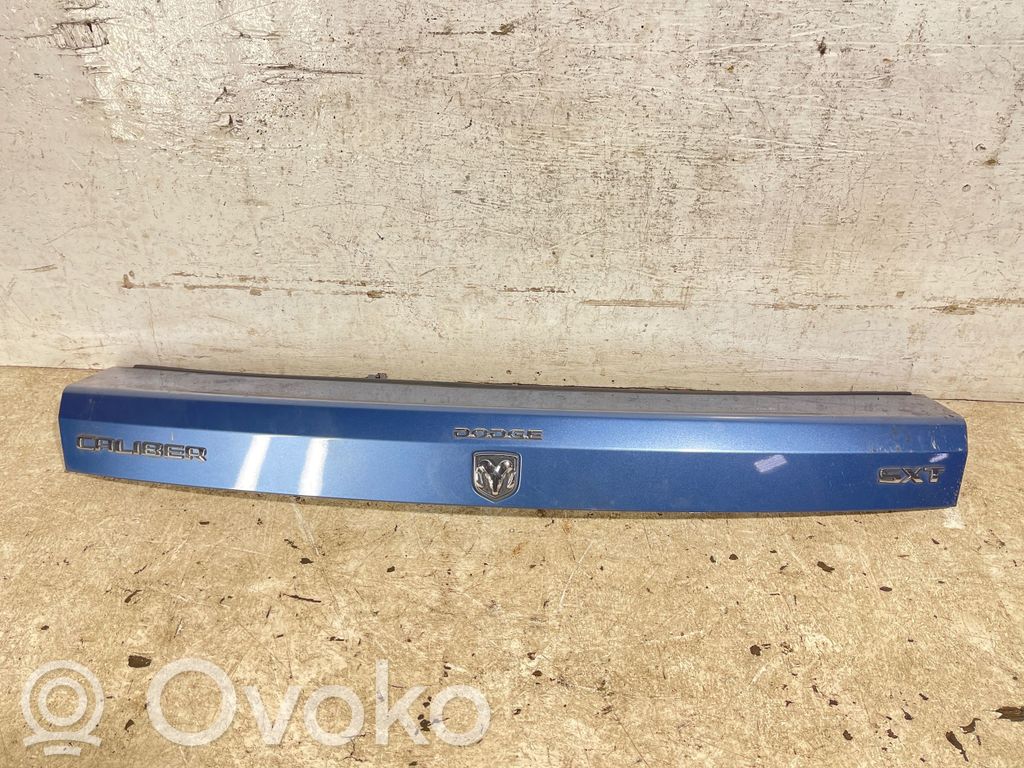 Dodge Caliber Éclairage de plaque d'immatriculation 