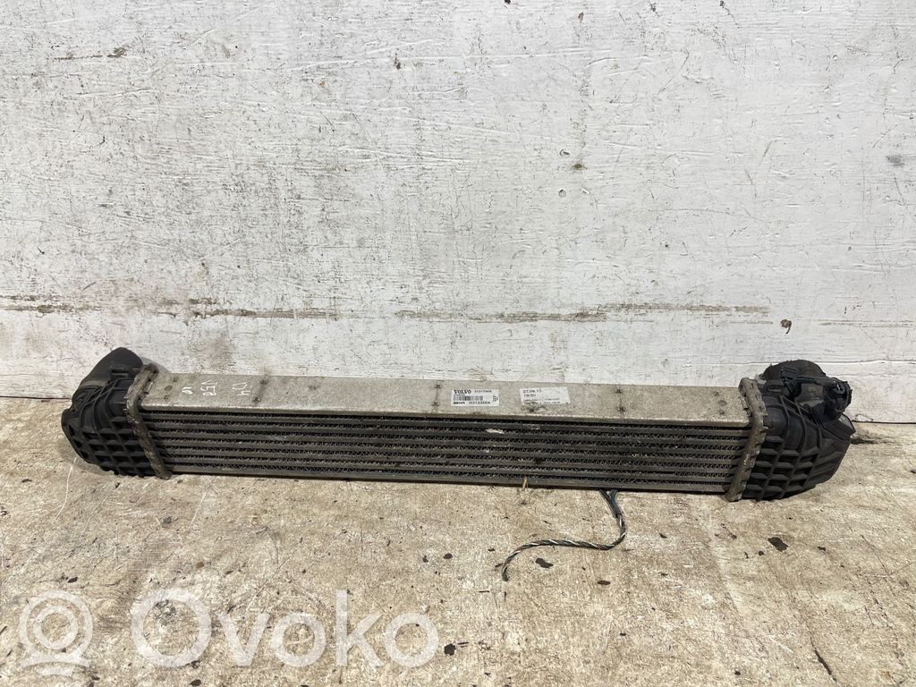 Volvo V50 Interkūlerio radiatorius 
