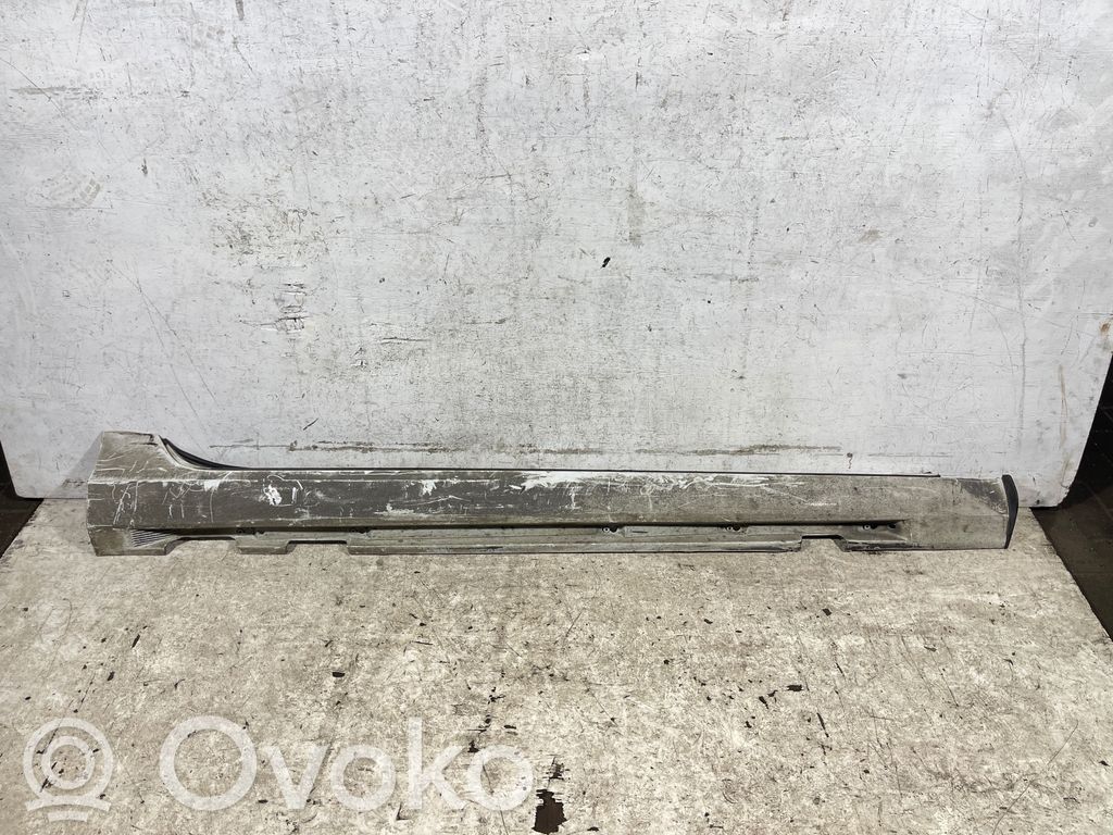 Volvo V60 Sill 
