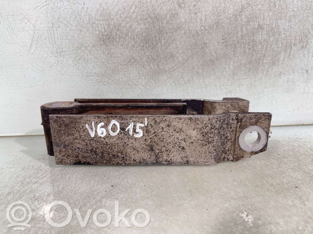 Volvo V60 Engine mount bracket 